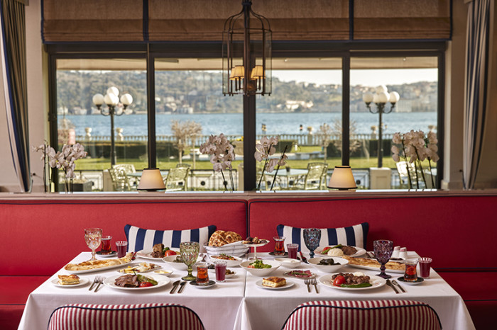 Borsa Restaurant Ramazan ayında özel Çırağan Palace Kempinski'ye davet