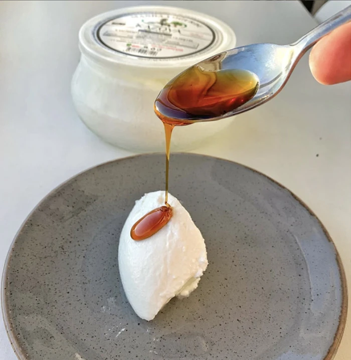 Kazova Çiftliği: Manda sütünden  doğal lezzetler sofralara uzanıyor