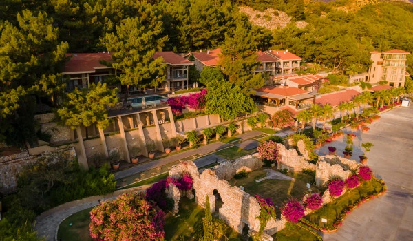 Martı Hemithea Hotel Club Mistral gastronomi ve m&uuml;zik ruhu bir arada  