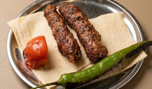 Mini Kebap&ccedil;ı, geleneksel kebabı modern şehir yaşamıyla buluşturuyor   