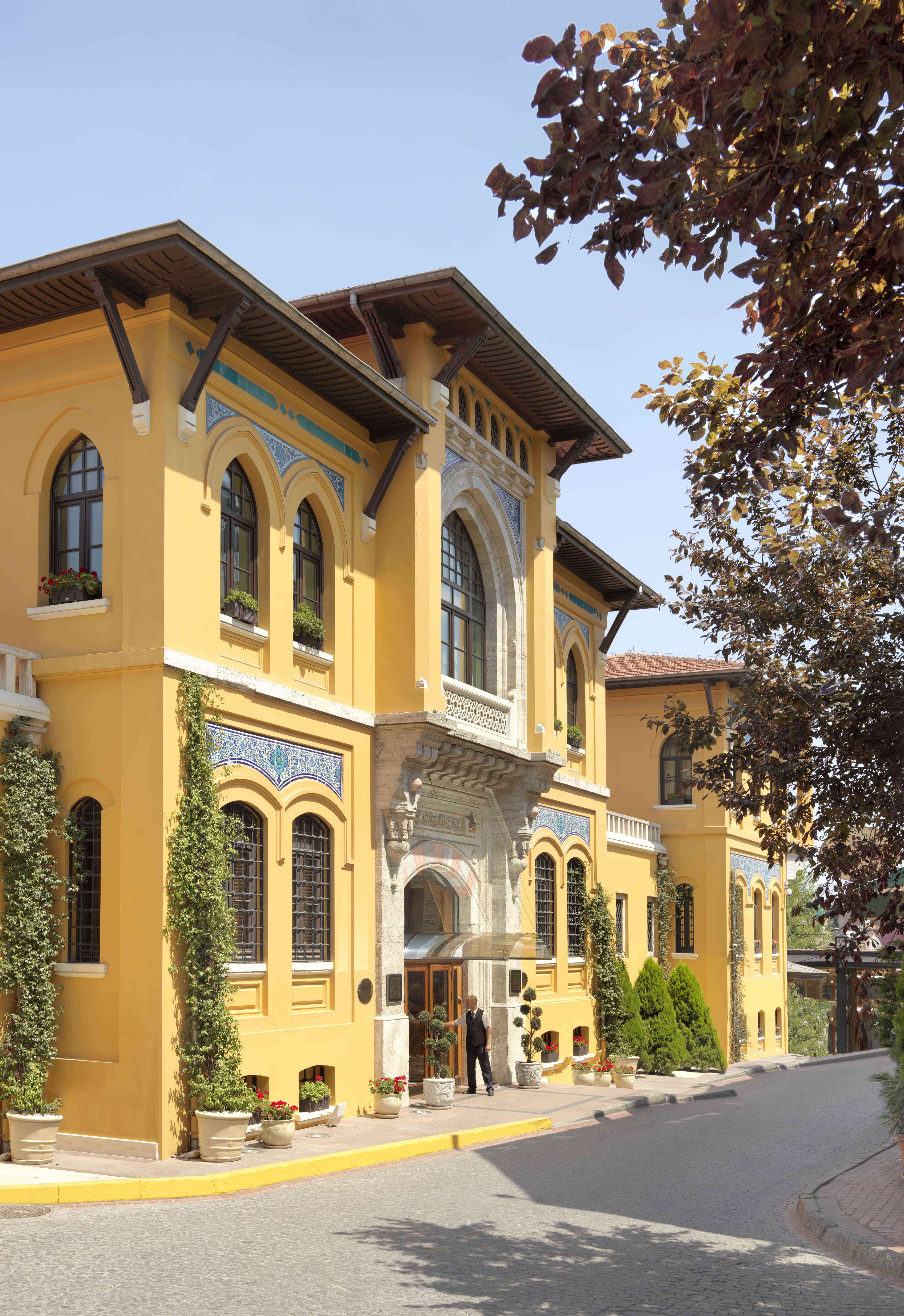 Four Seasons Hotel Sultanahmet yenilenen y&uuml;z&uuml;yle konuklarına kapılarını a&ccedil;tı