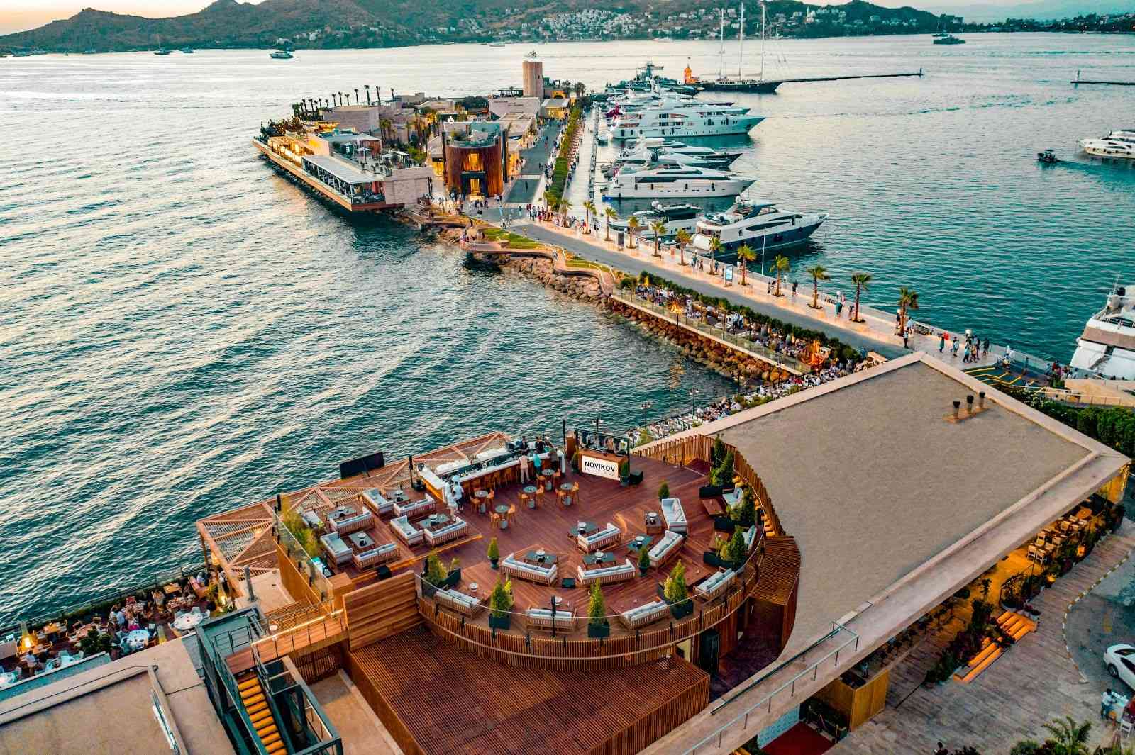  Novikov Bodrum Marina misafirlerini agırlamaya devam ediyor