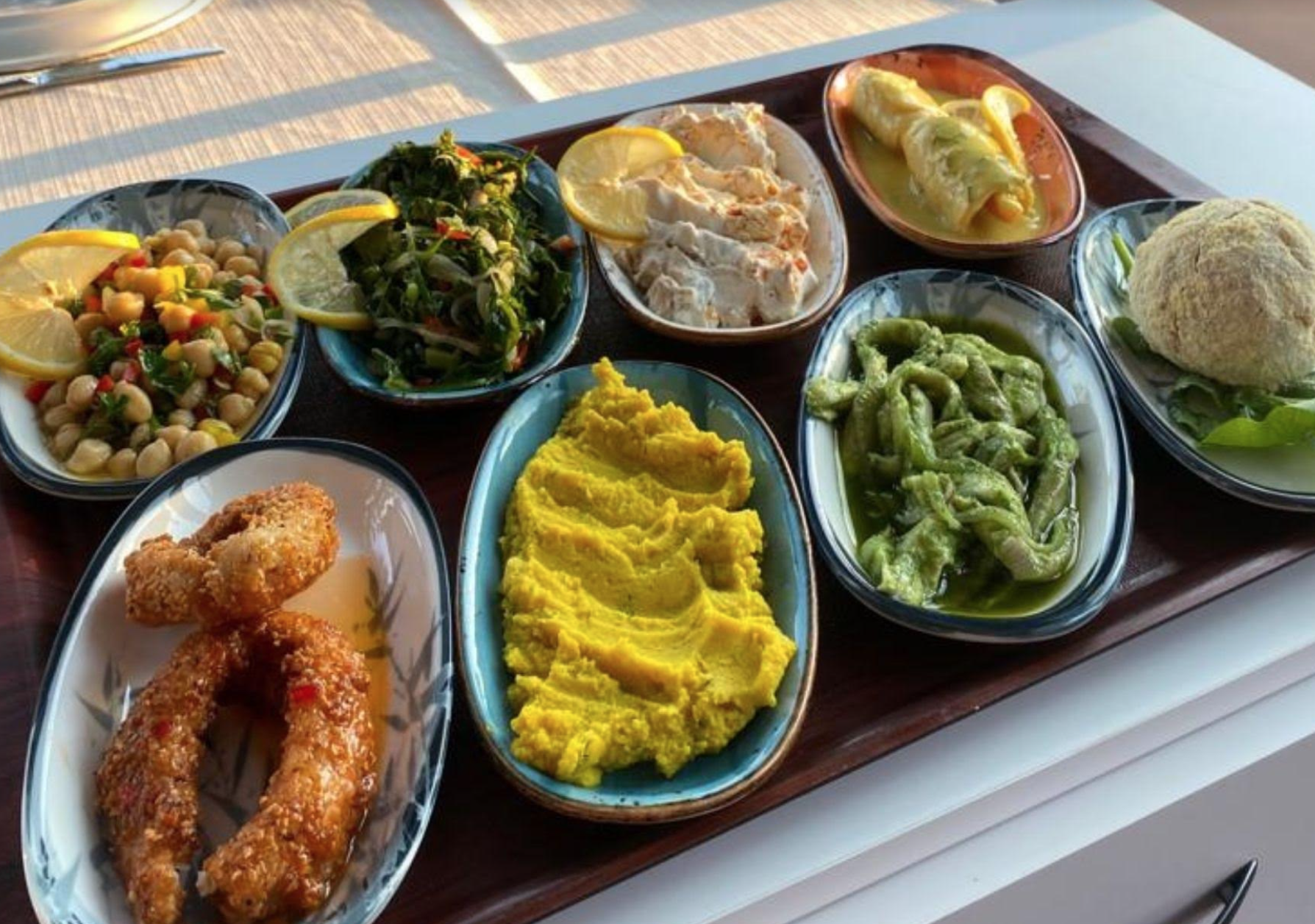 Ege ve Akdeniz mutfaklarından se&ccedil;ilmiş lezzetleri Tuzla'da  Zeytin Restorant 