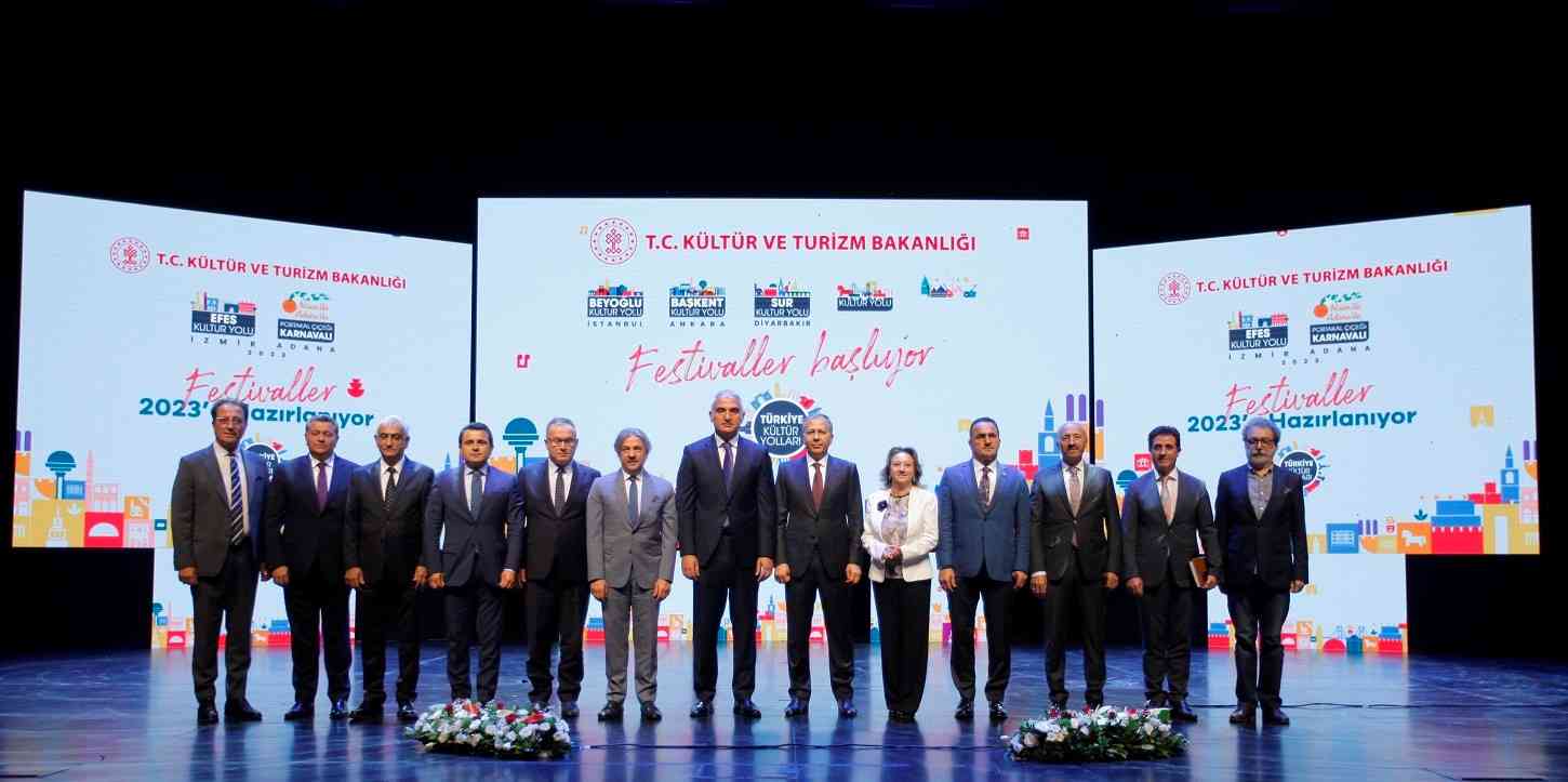 T&uuml;rkiye K&uuml;lt&uuml;r Yolu Festivalleri dalga dalga b&uuml;y&uuml;yor