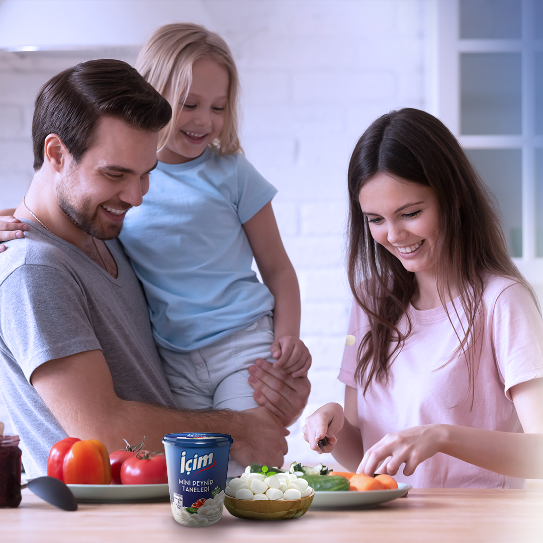 İ&ccedil;im'in Mini Peynir Taneleri raflarda