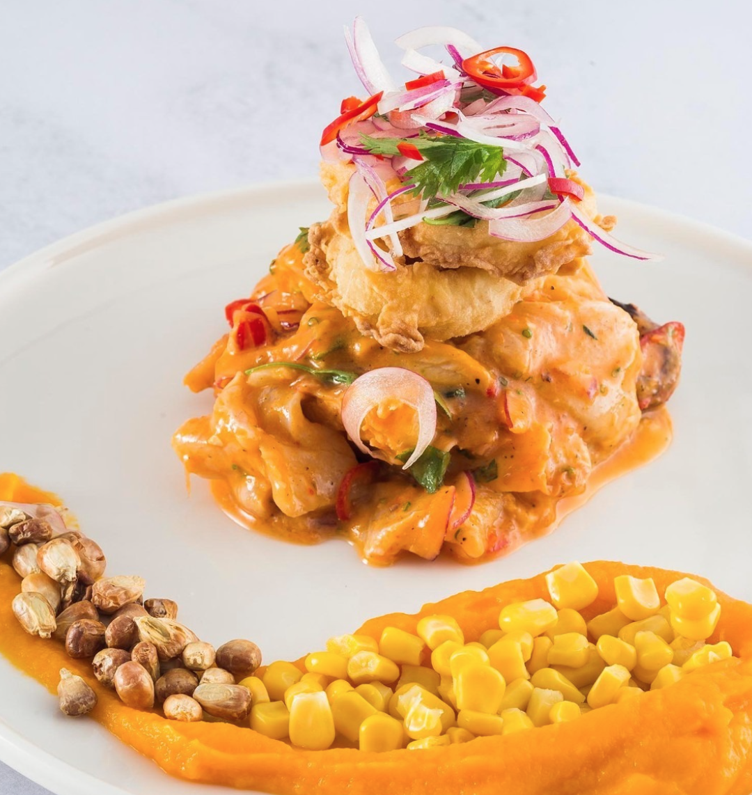 Gastronomi deneyimi i&ccedil;in Swiss&ocirc;tel 16 Roof Restoran