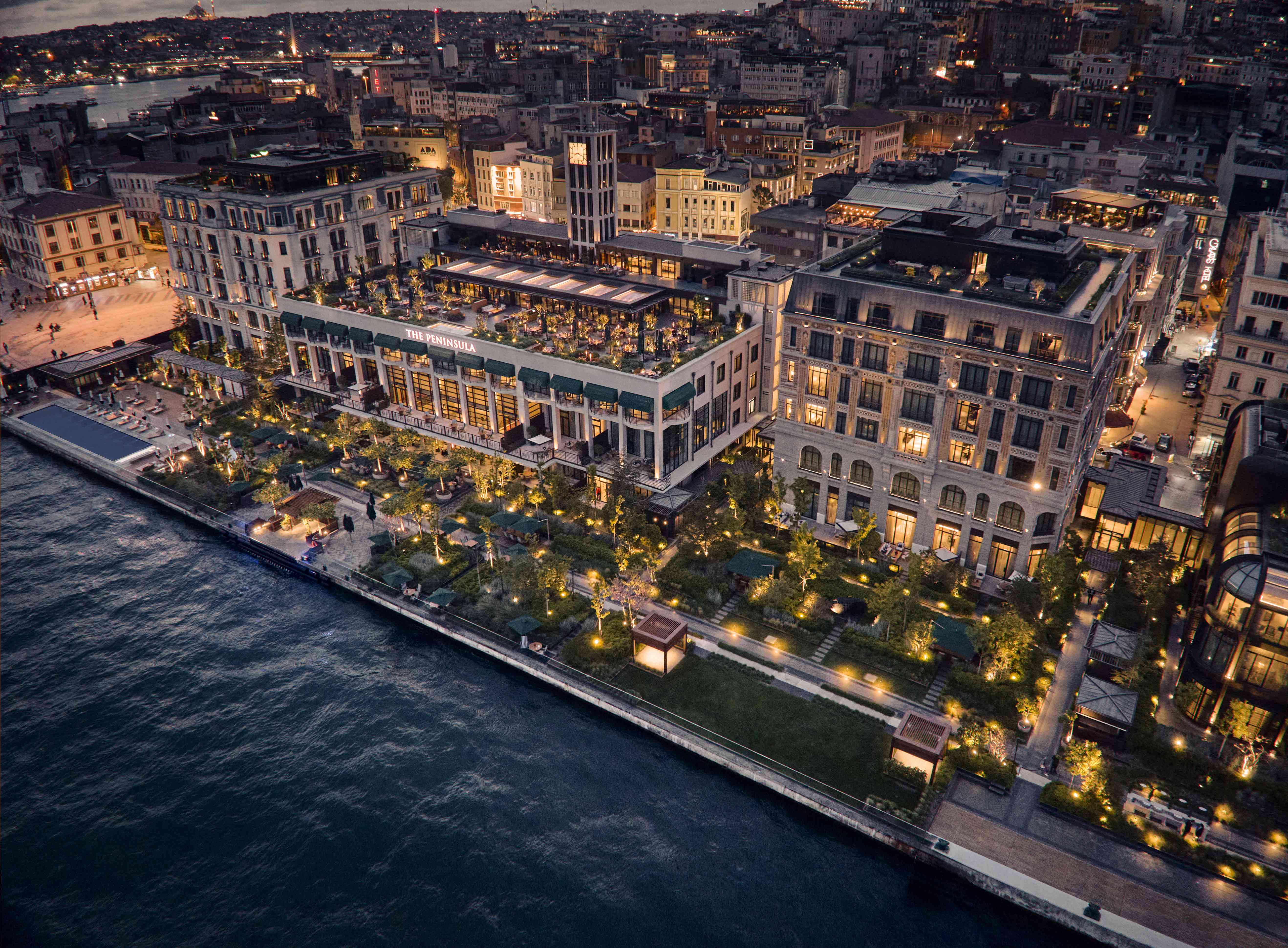  The Peninsula Istanbul&rsquo;un imza restoranı GALLADA