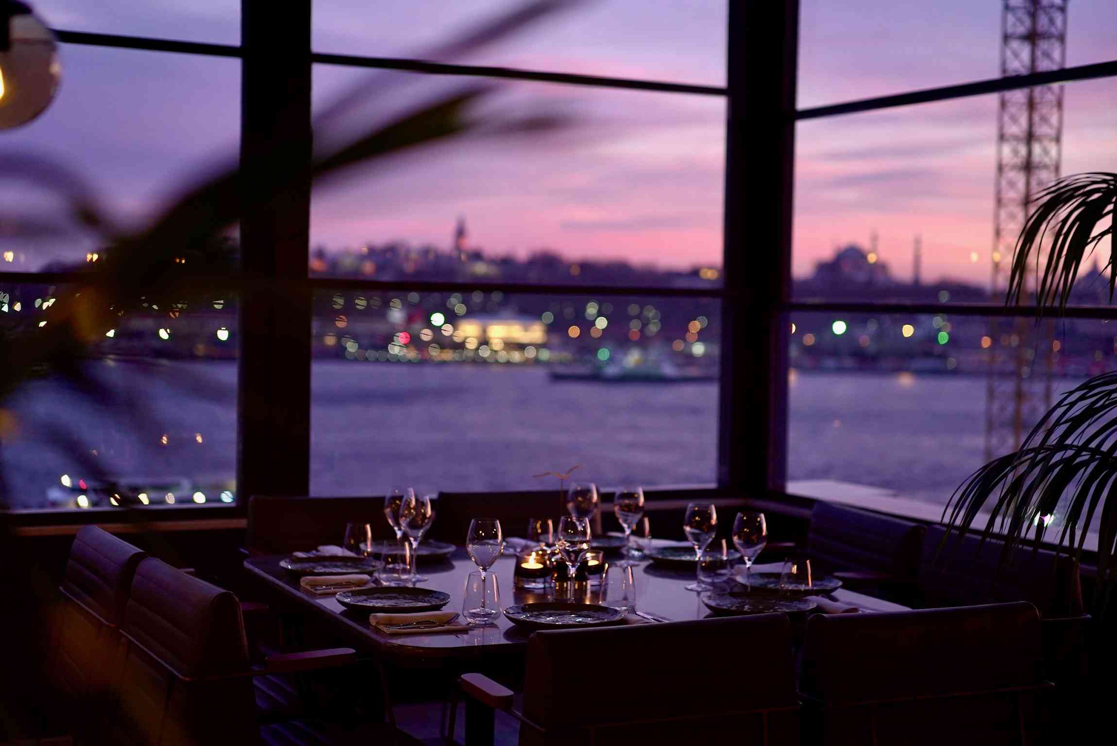 İstanbul'un yeni restoranı Octo yaza hazır...